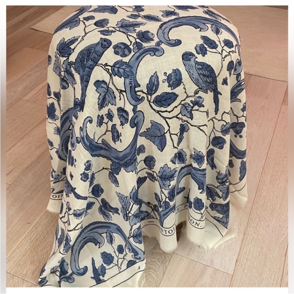 PIO SCARVE- SÉZANE X ANTOINETTE POISSON- Bird Print in Blue. - Picture 7 of 7